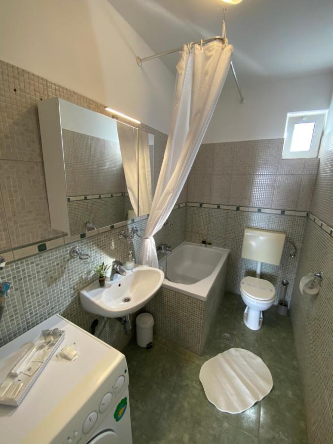 Apartmani Lu Biograd Na Moru Dış mekan fotoğraf