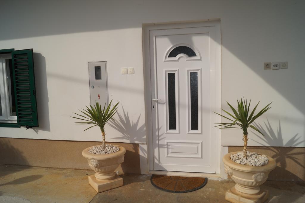 Apartmani Lu Biograd Na Moru Dış mekan fotoğraf